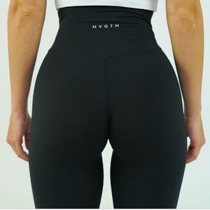 Nvgtn true black leggings